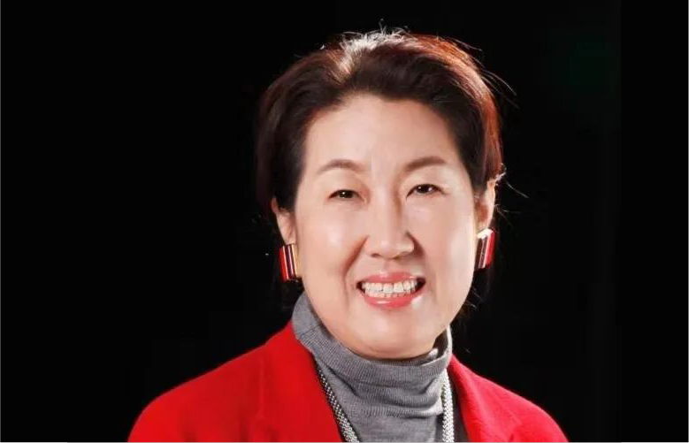 广东省工业设计协会特邀副会长-宗明明